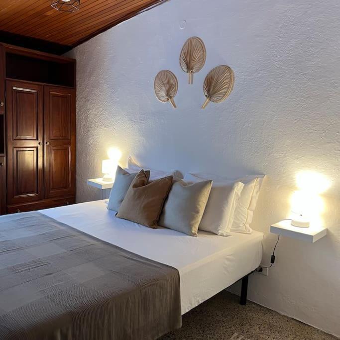 Historic Downtown Home By The Sea With King Bed Monterosso al Mare Zewnętrze zdjęcie
