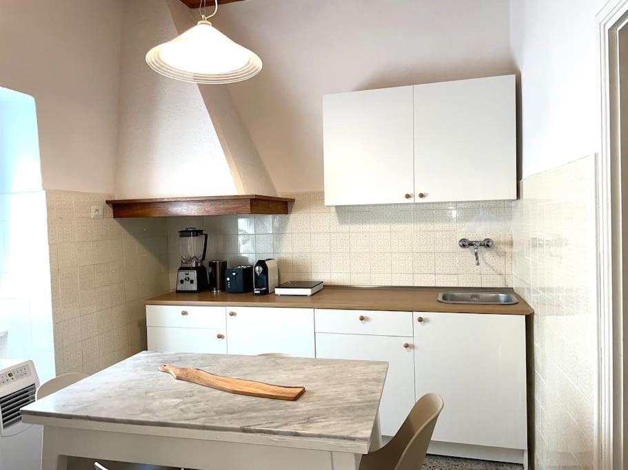 Historic Downtown Home By The Sea With King Bed Monterosso al Mare Zewnętrze zdjęcie